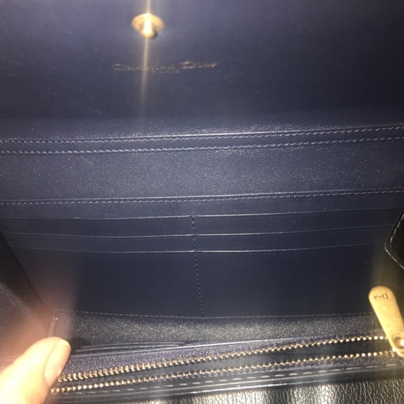 DIOR LOGO MONOGRAM BLUE WALLET ON CHAIN - Picture 8 of 12